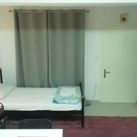 φωλιά Hotel Chalkís