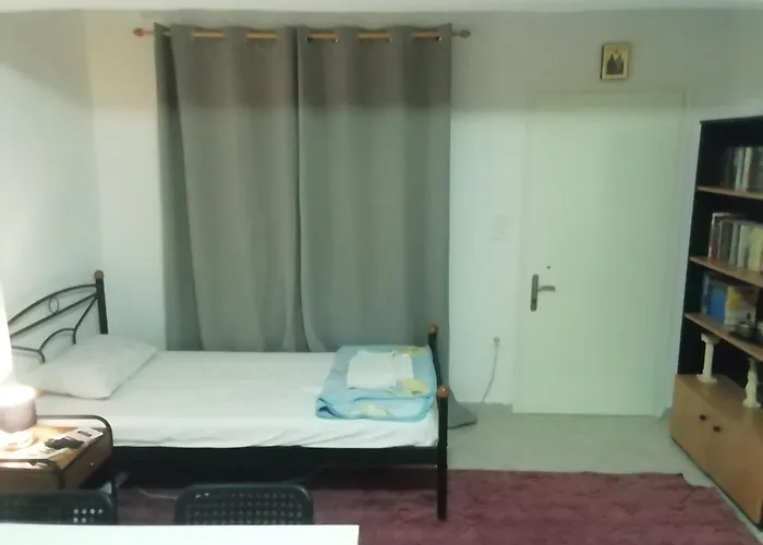 φωλιά Hotel Chalkida