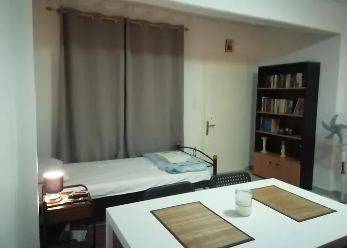 φωλιά Hotel Chalkida